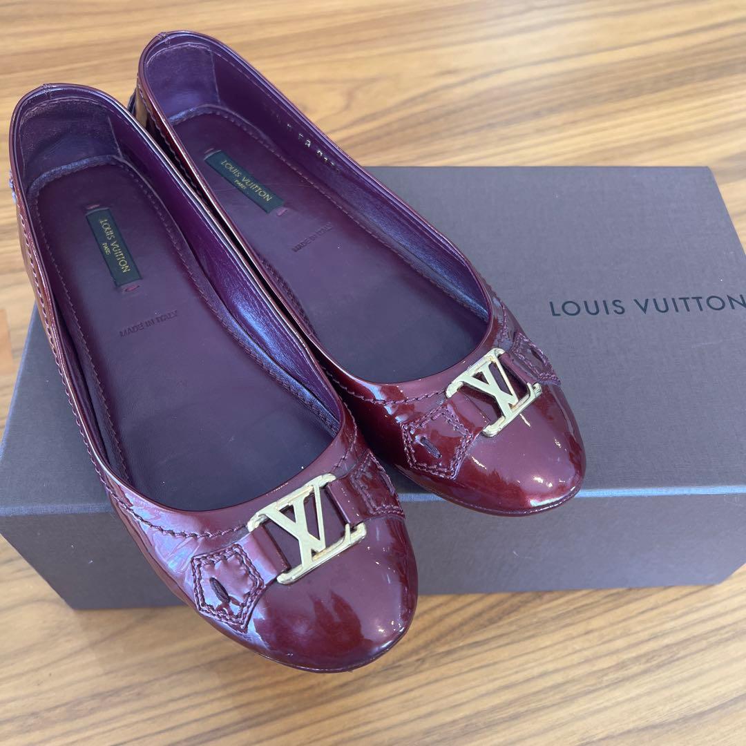 LOUIS VUITTON ワインレッド フラットシューズ