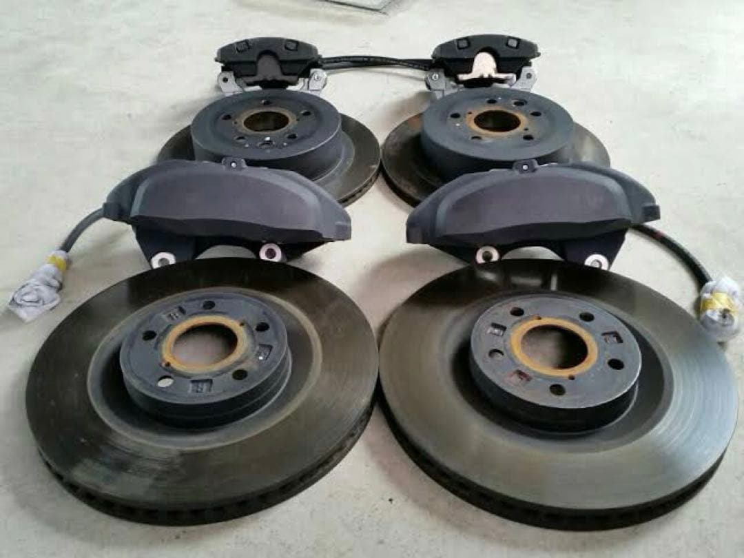 トヨタ クラウン ローター キャリパー 1式