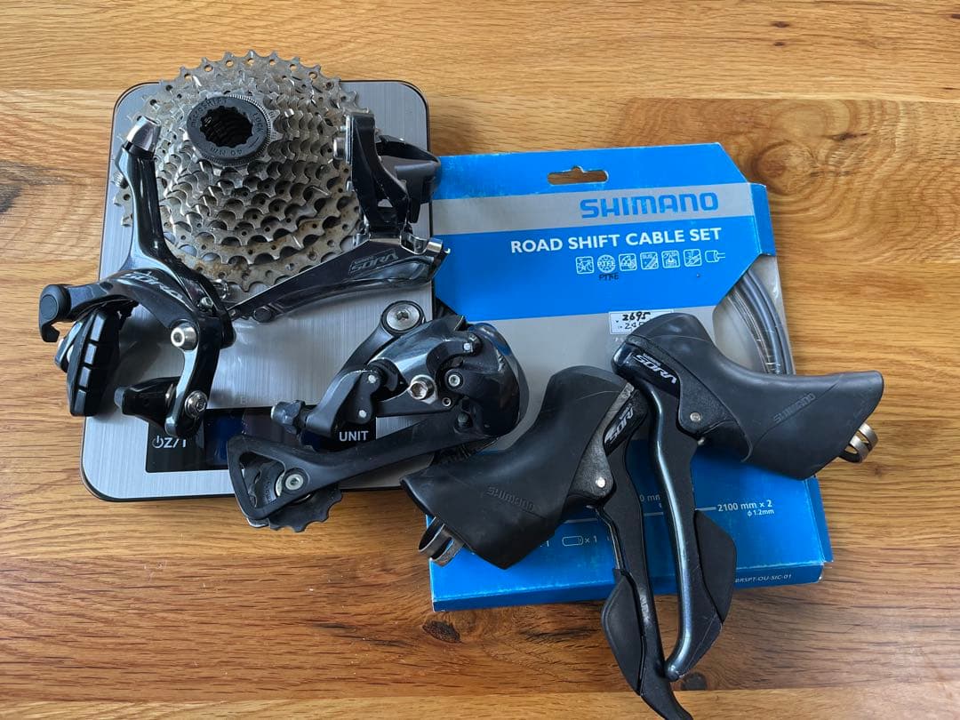 SHIMANO SORA R3000ロードシフトケーブルセット