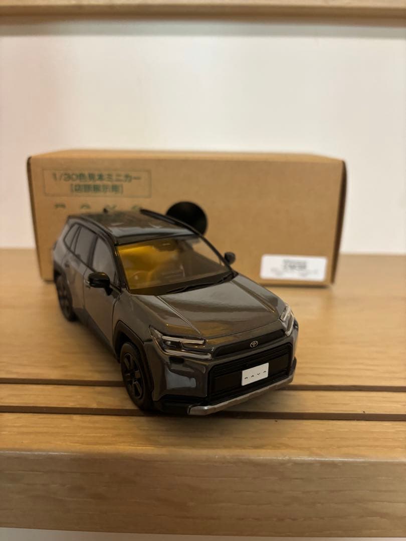 トヨタ新型RAV4 ミニカー カラーサンプル ブラック×アーバンロック【非売品】