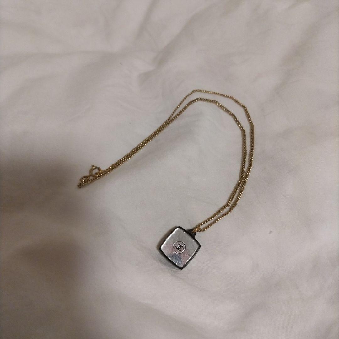 【フランスで購入】CHANEL（シャネル）リバーシブルネックレス