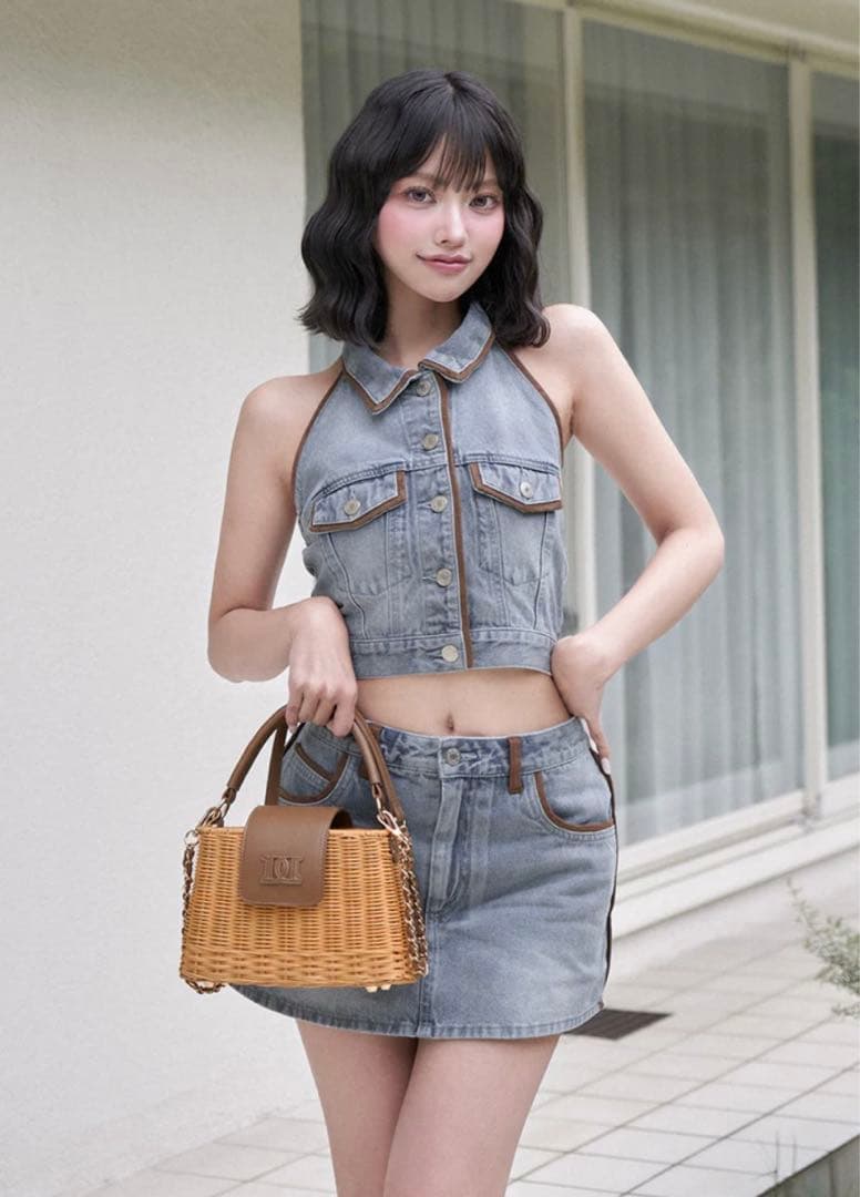 ダーリッチ　ロゴレザーラタンバッグ