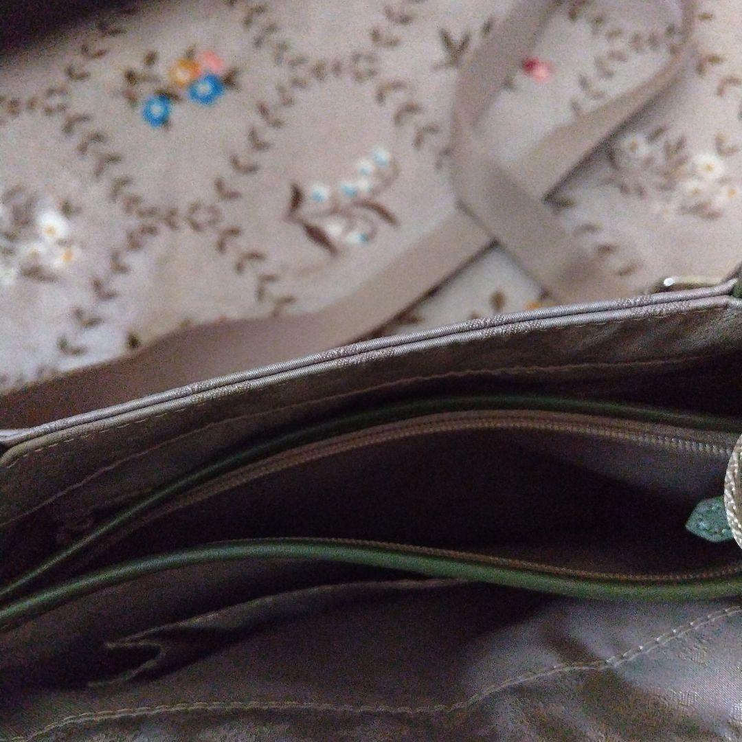 PATRICK COX テディベアチャーム付きショルダーバッグ