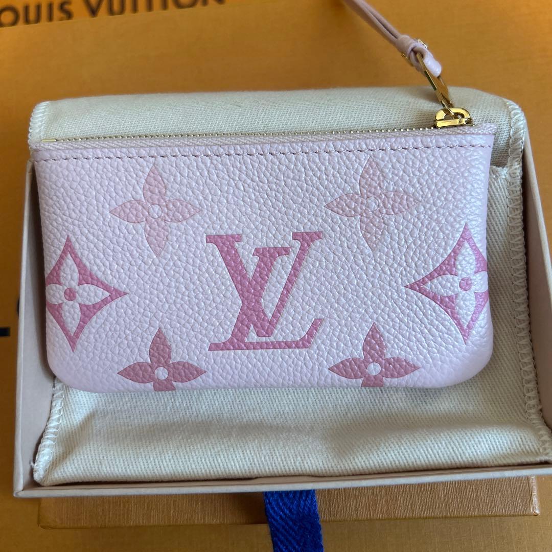 新品未使用⭐︎ルイヴィトン　モノグラムアンプラント　ポシェットクレ　ピンク