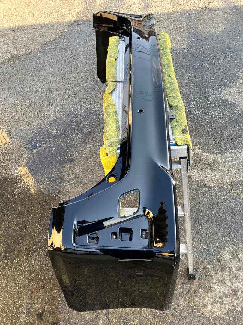 ベースグレード「Ｓｉ」の特別仕様車「Ｓｉ　ダブルバイビーⅢ」 純正リアバンパー