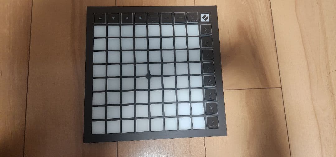 Launchpad X MIDIコントローラー