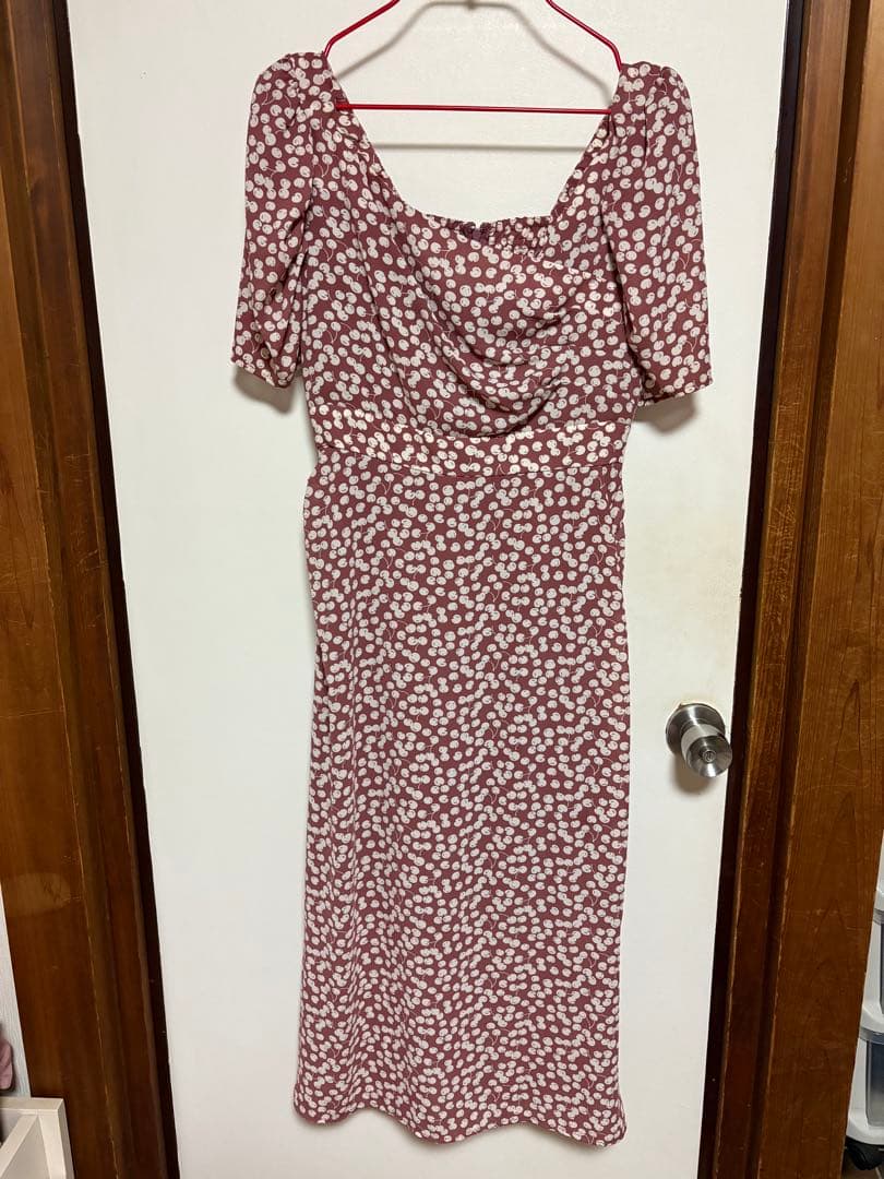 Herlipto チェリーワンピース　rosewood