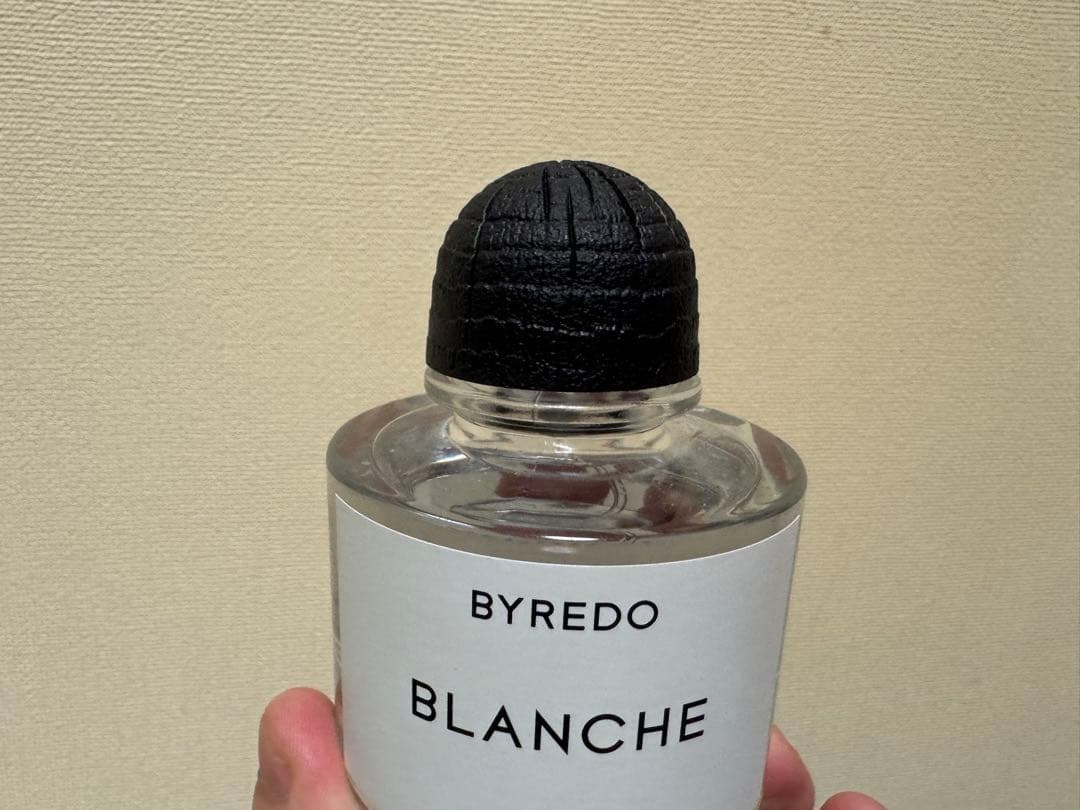 香水(ユニセックス) BYREDO BLANCHE ABSOLU DE PARFUM 50ml