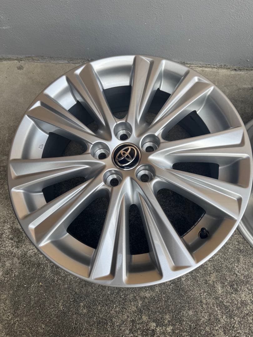 caz 新車外し　トヨタ30系 アルファード ヴェルファイア純正１８インチ