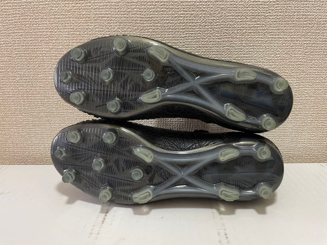 新品　プーマ フューチャー 4.1 NETFIT FG/AG 25.5