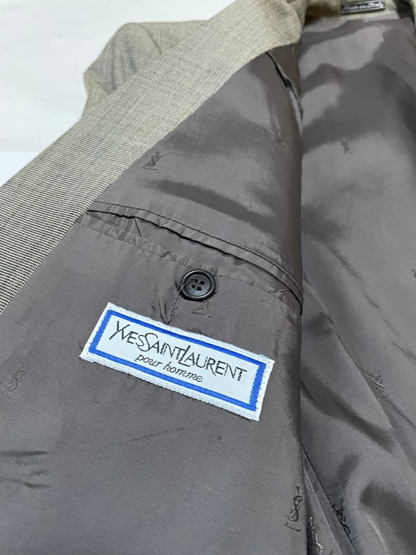 美品イブサンローランダブルブレスト グレー チェック柄 スーツ