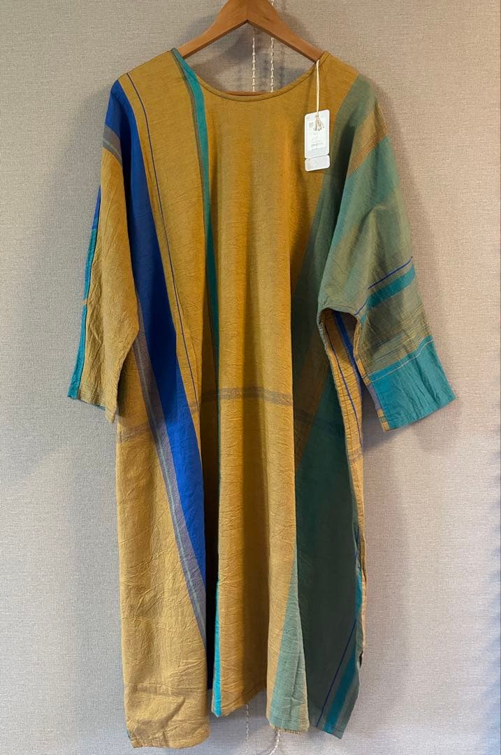 新品未使用　タマキニイメ fuwa-T ALL コットン100% マスタード系