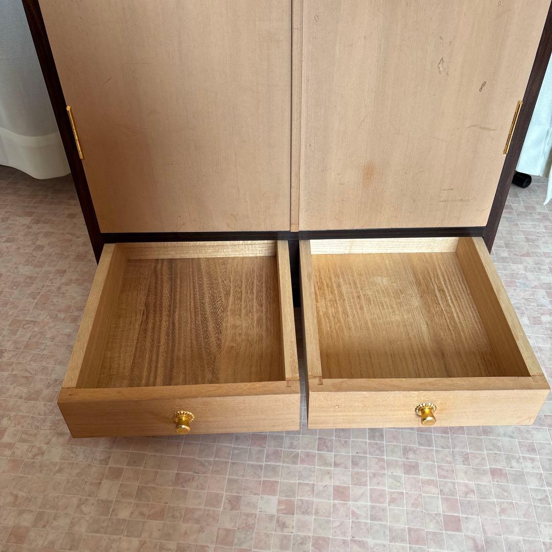 三味線用桐箪笥　３棹掛け　小物引き出し２カ所付　総桐