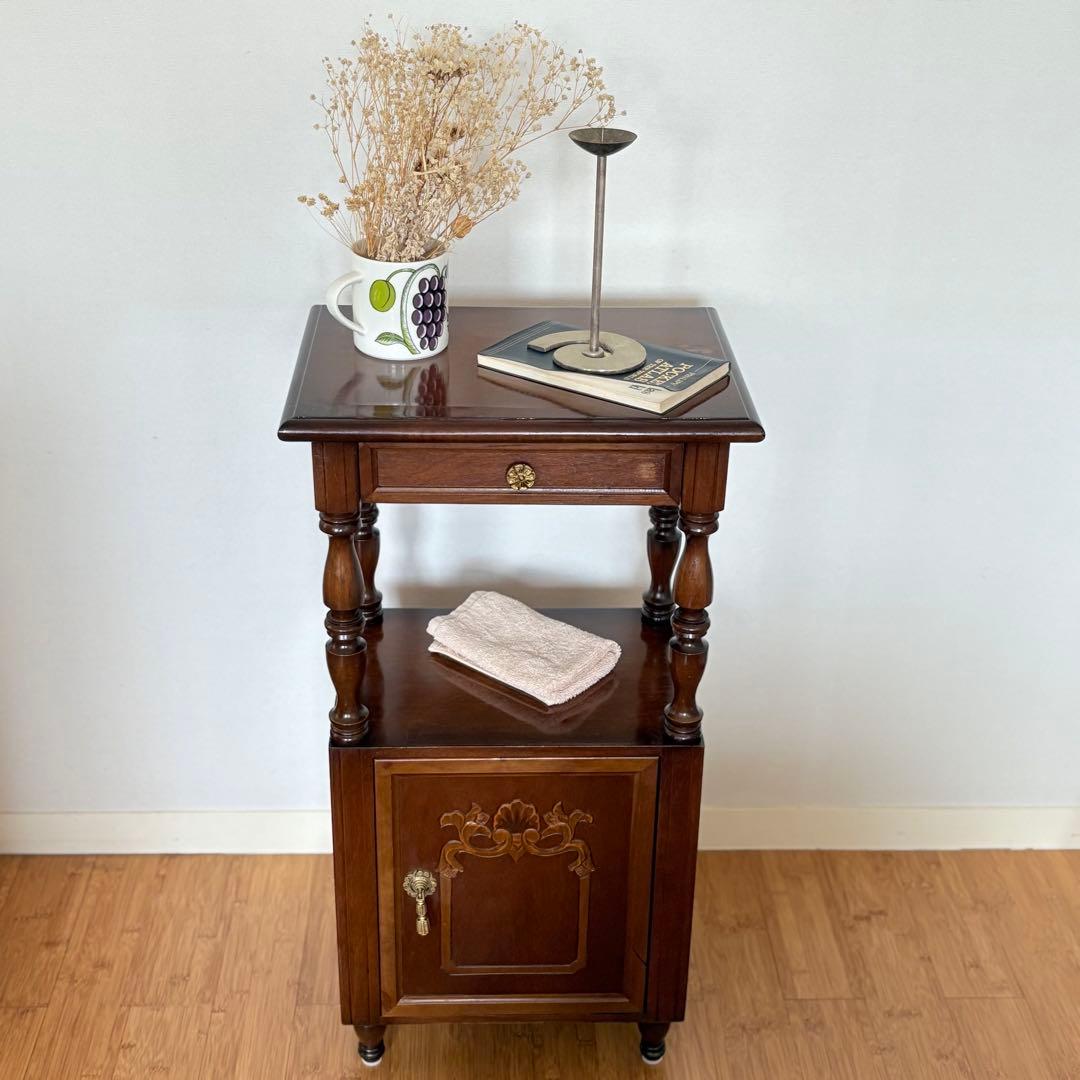 【 送料込み 】国産 ビンテージ 木製 ナイトテーブル 収納棚 引き出し付