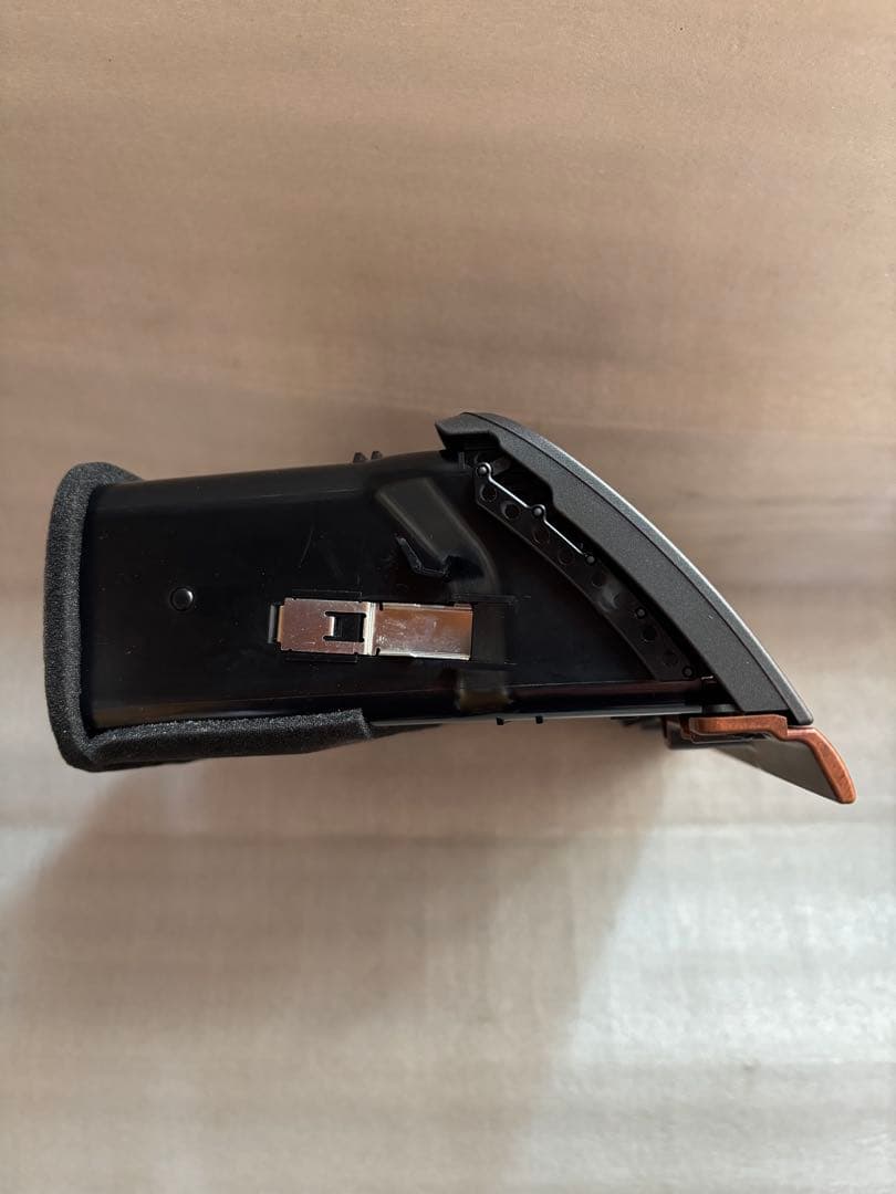 OEM品　セルシオ　UCF21 エアコン吹き出し口　新品