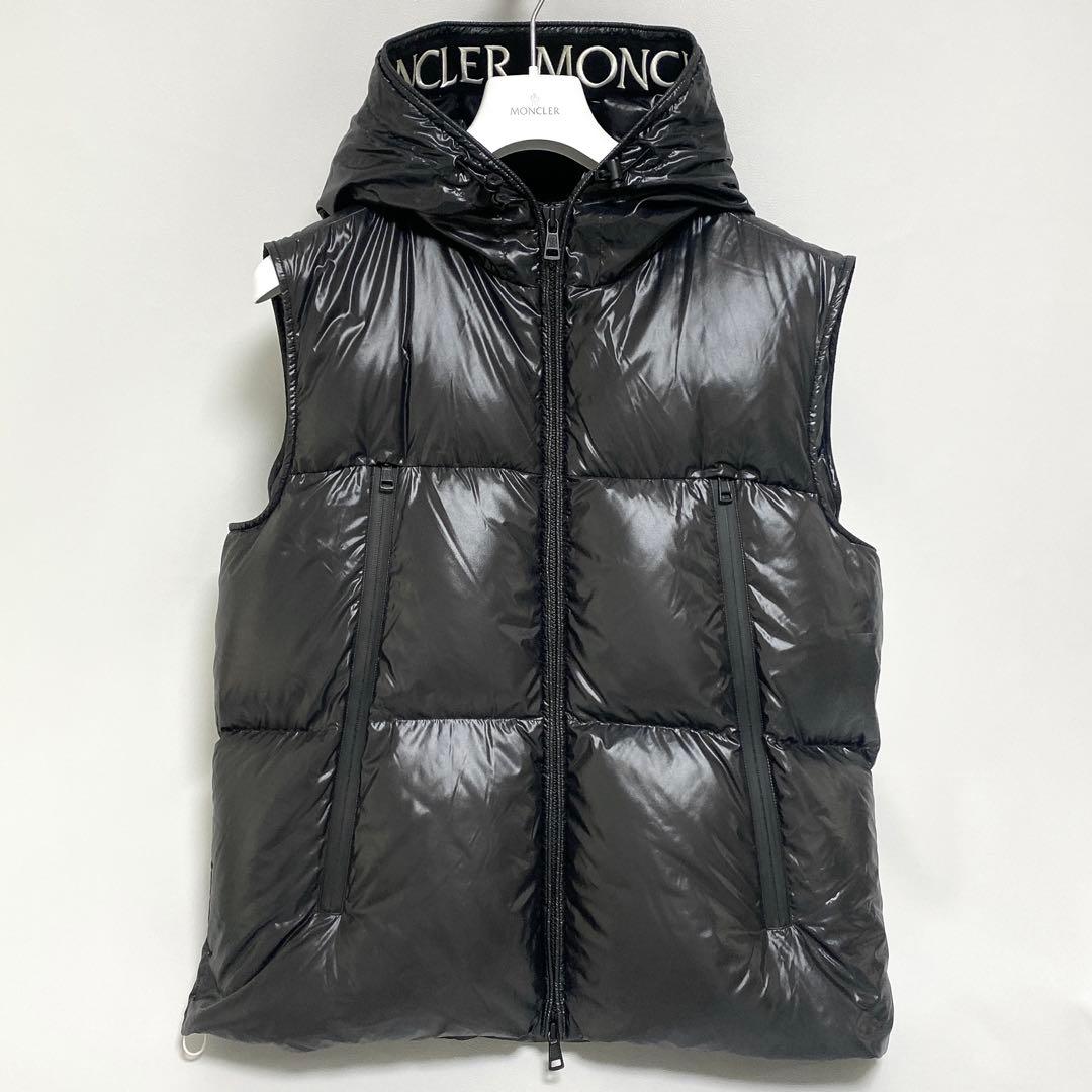 MONCLER / AGNEAUX ダウンベスト 4 ブラック メンズ