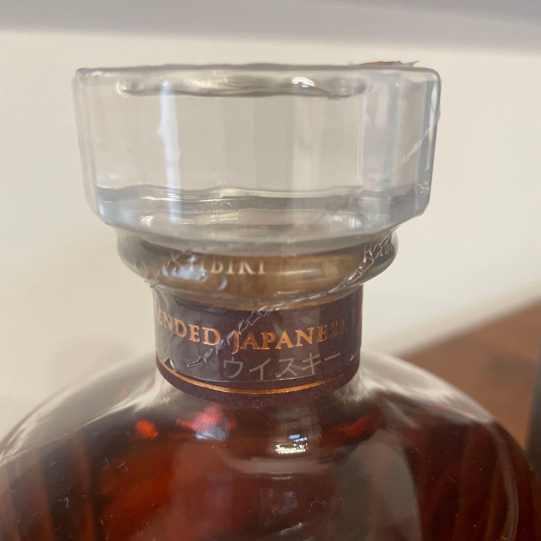 サントリー響 21年ウイスキー 700ml 新品未開封箱綺麗