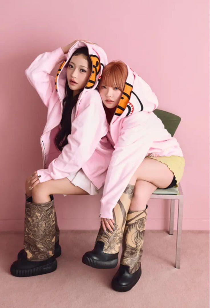 元*彩様 A BATHING APE ジップパーカー　M