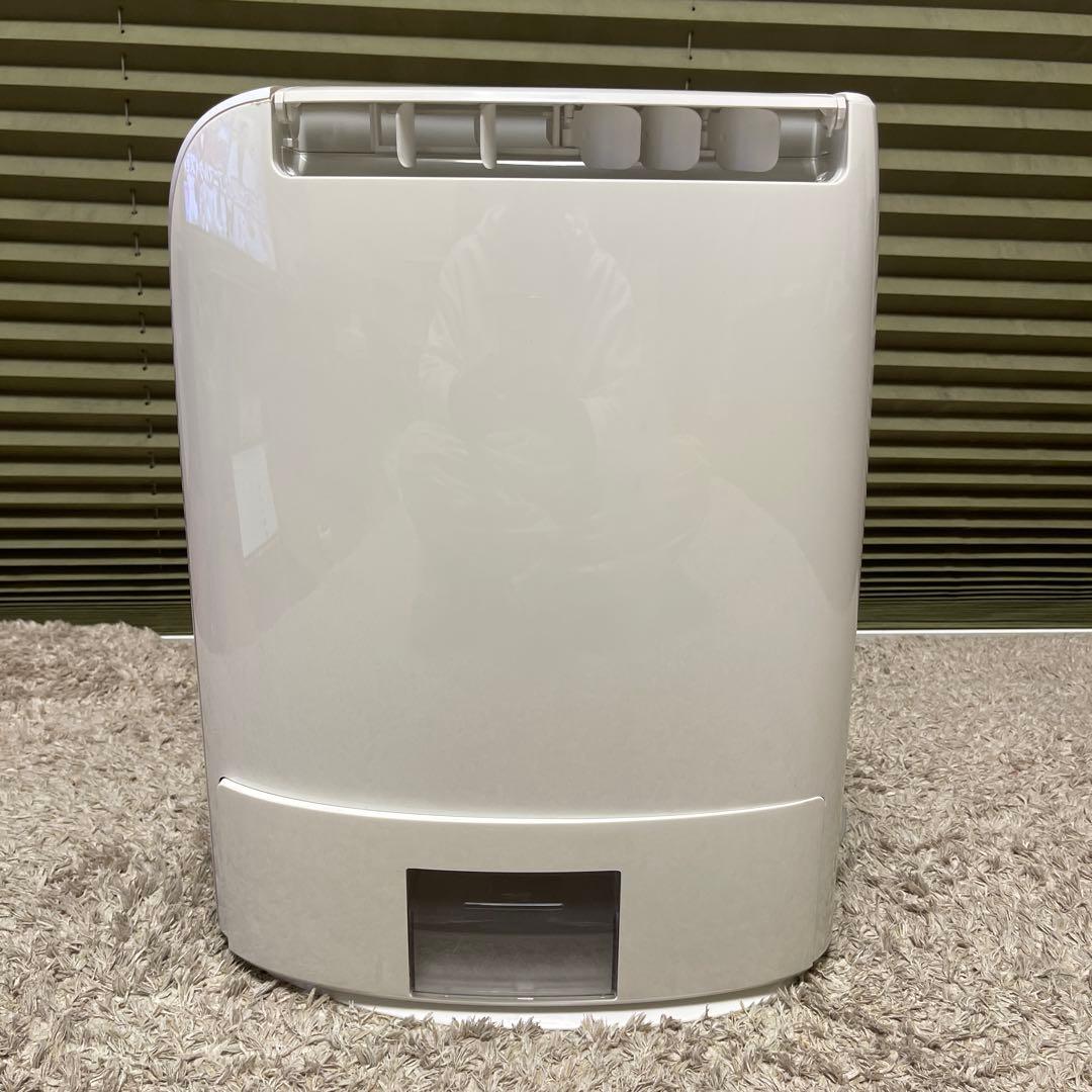 パナソニック 衣類乾燥除湿機 F-YZLX60 デシカント式　2017年