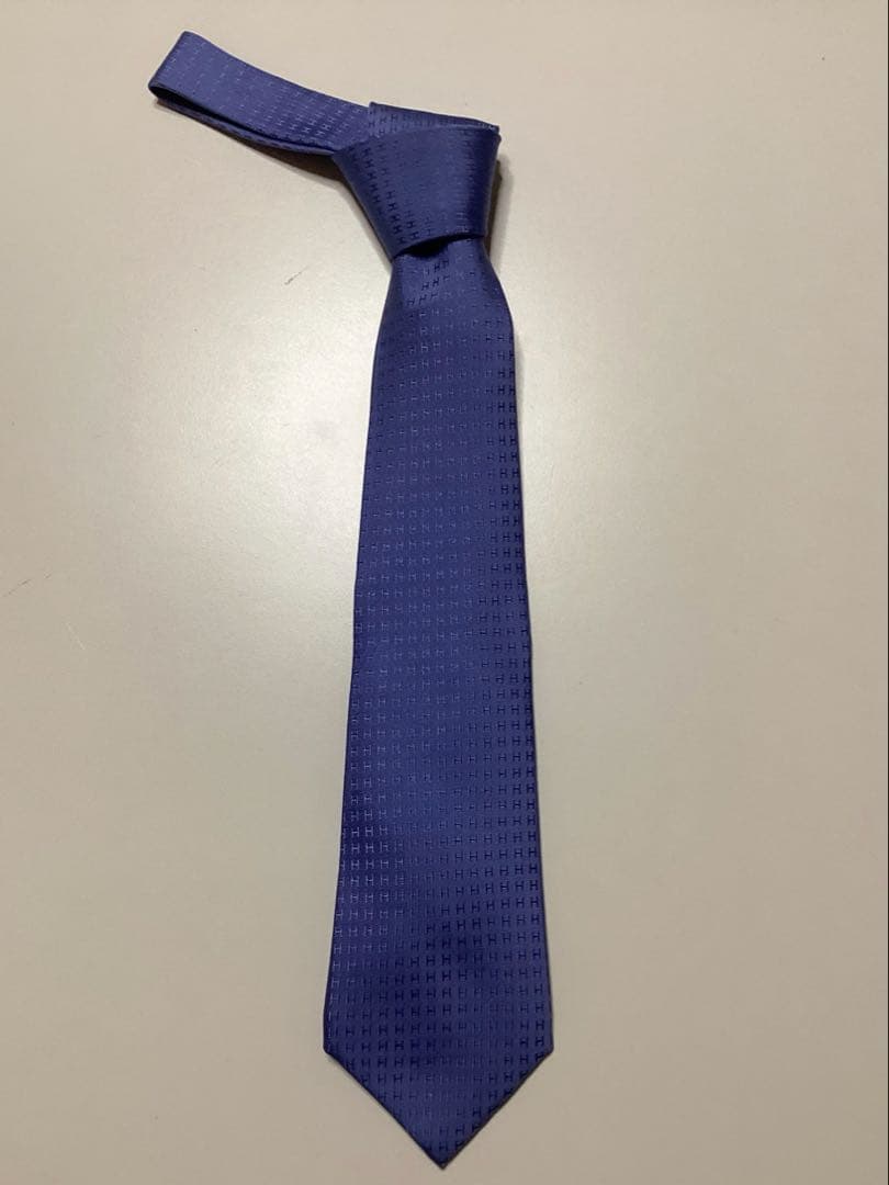 超美品 HERMES エルメス ネクタイ ブルー Hパターン
