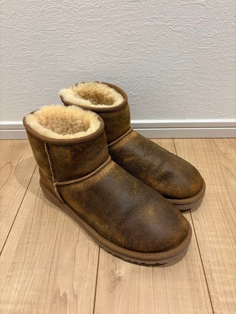 UGG アグムートンブーツ　26cm 最終値下げ‼️