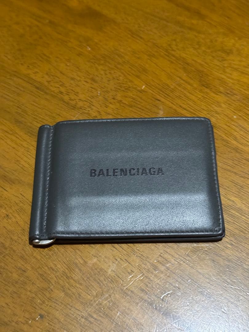 バレンシアガ　マネークリップ