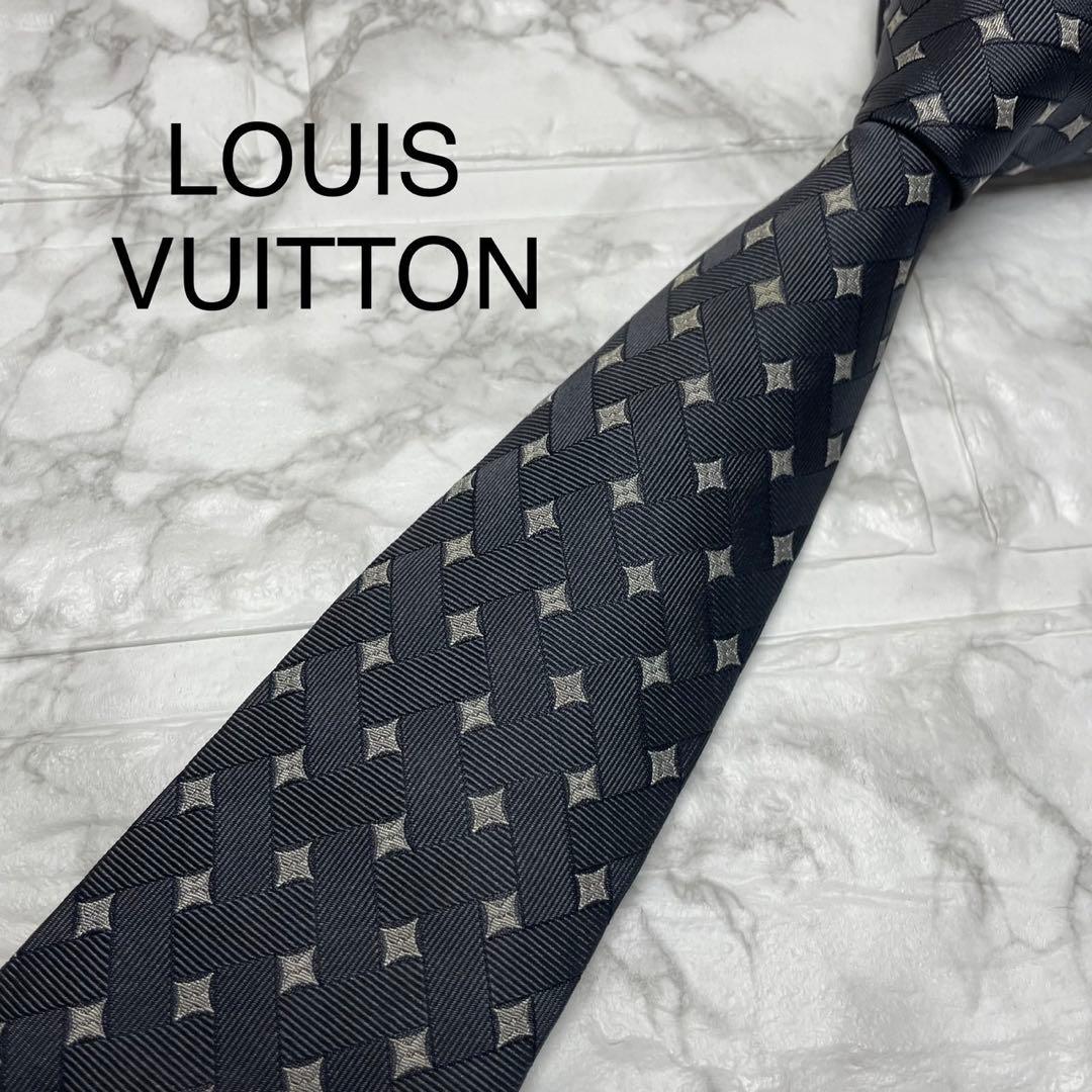 ルイヴィトン　LOUIS VUITTON ネクタイ　ダイヤ　 スーツ　タイピン