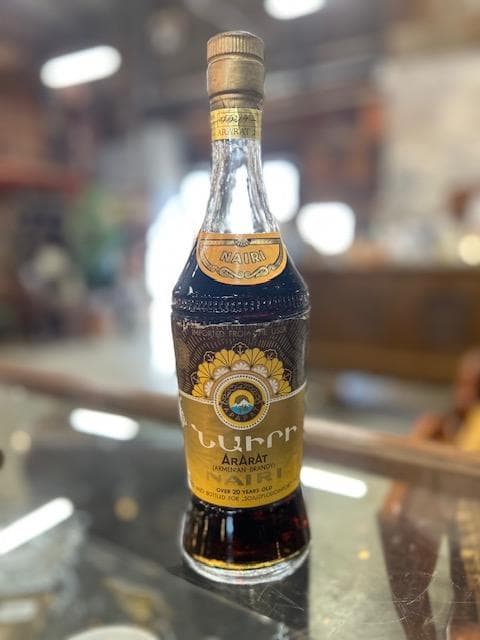 NAIRI ARARAT 20年　ブランデー　古酒　未開封 箱付き