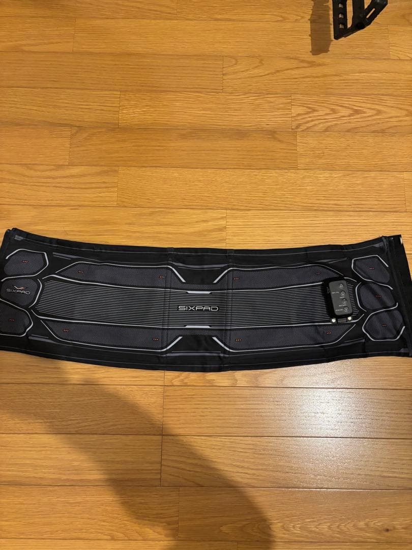 ジ*人様 シックスパッド　パワースーツ　コアベルト