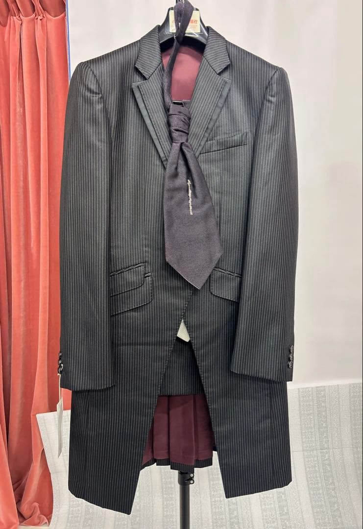 fourisherie uomo 黒ストライプタキシード4点セットサイズAM