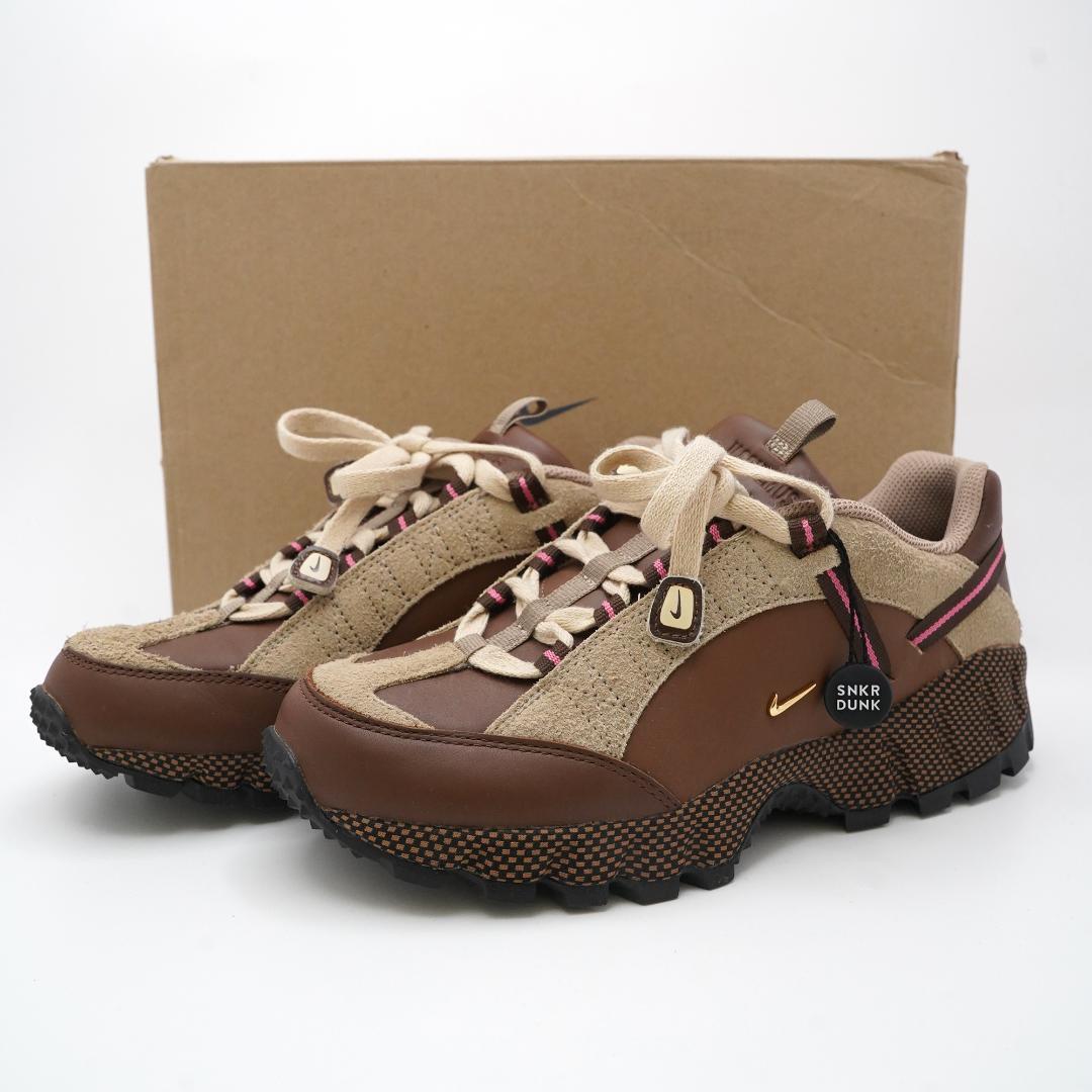 Jacquemus × Nike Women's Air Humara LX