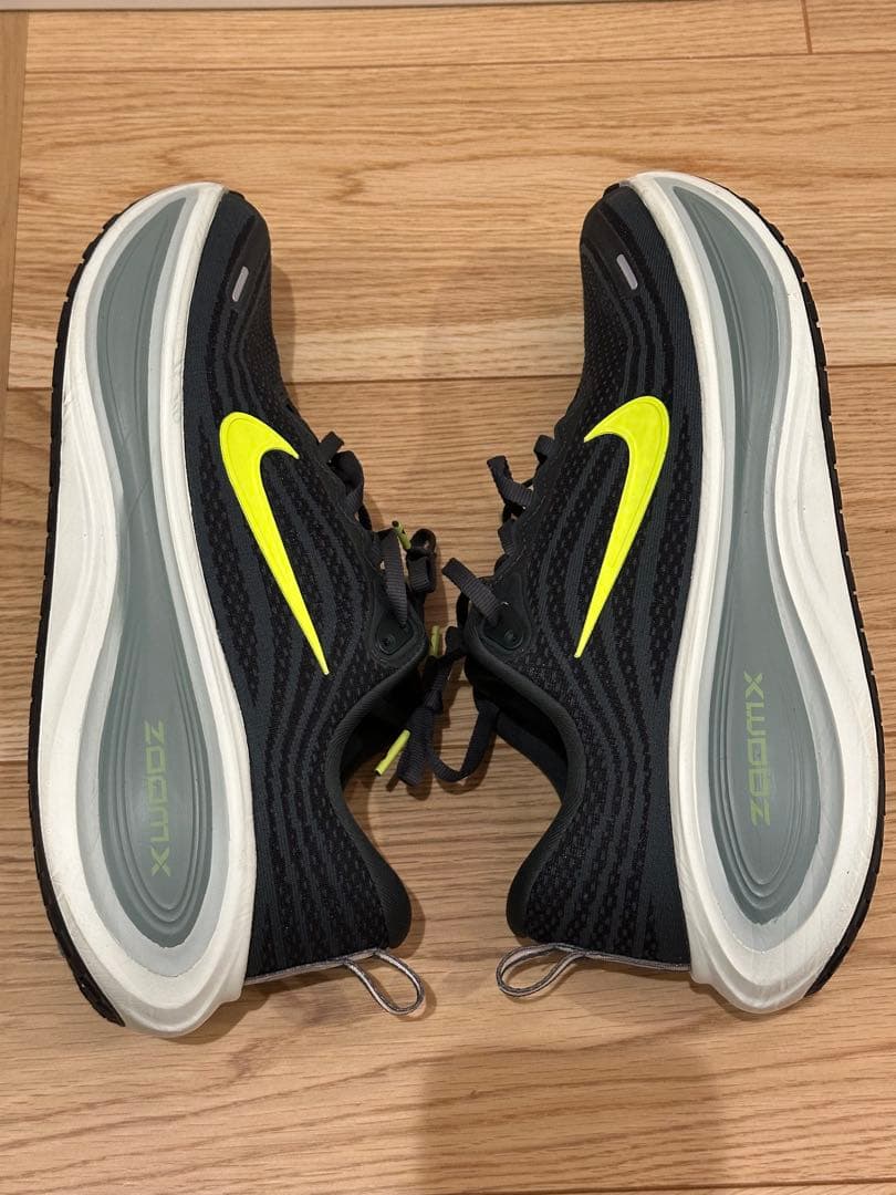 スパイク・シューズ Nike vomero PLUS 27.0cm