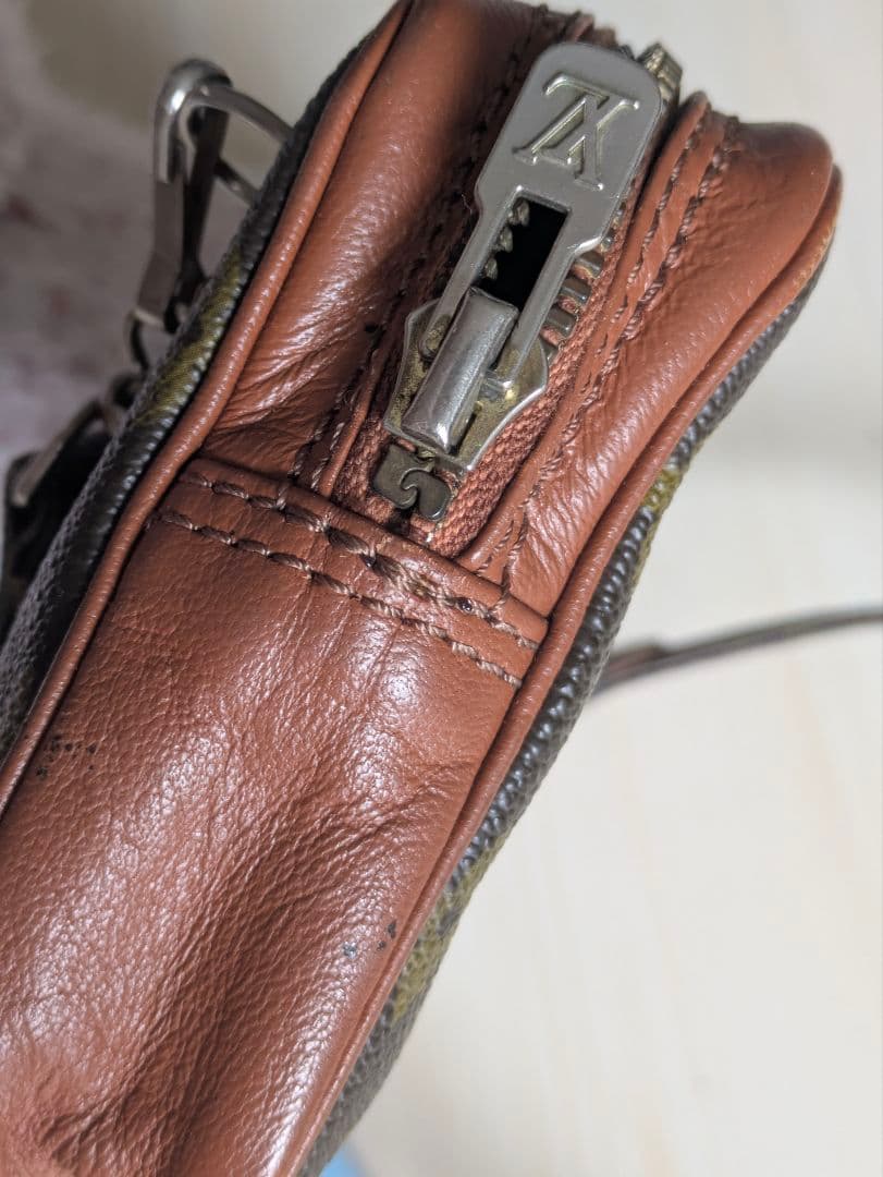 LOUIS VUITTON ルイヴィトン ショルダーバッグ モノグラム