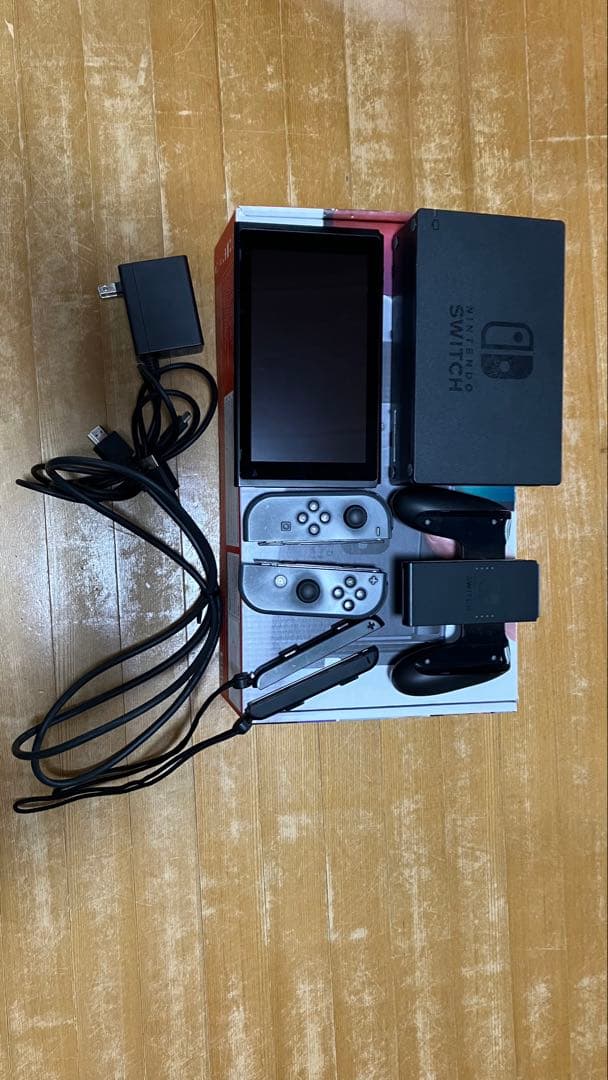 Nintendo Switch 本体 + Joy-Con + 付属品