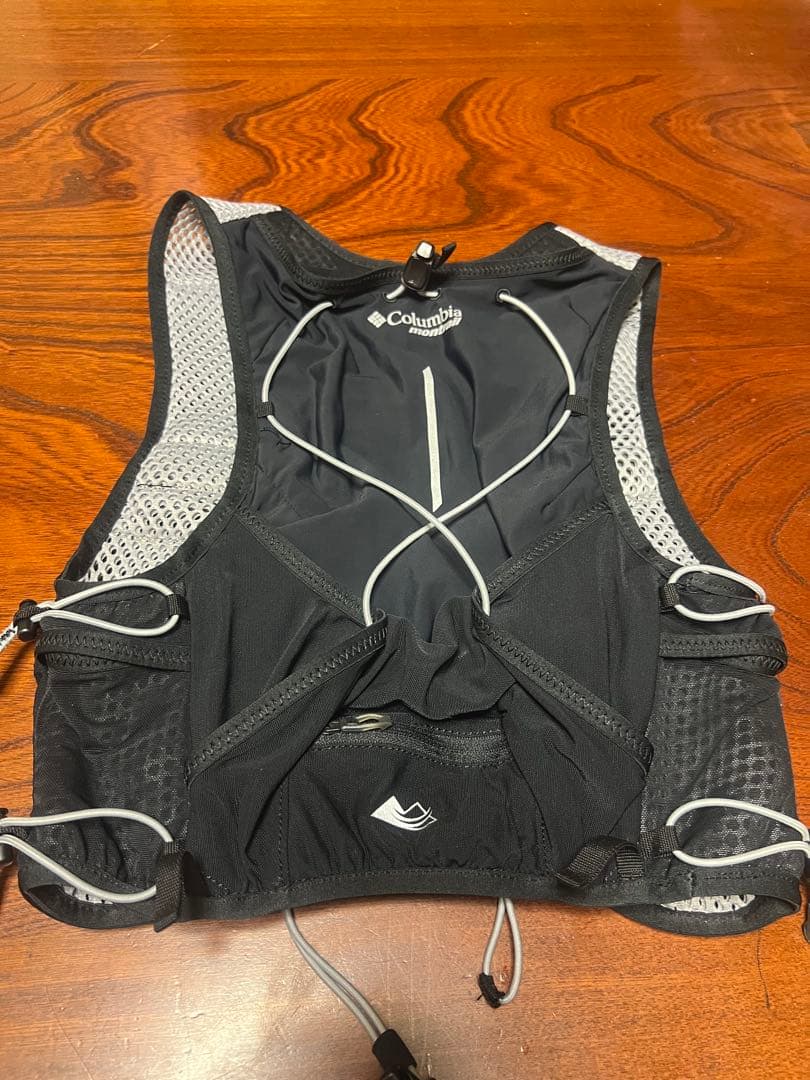 Columbia モントレイル ランニングベスト ブラック