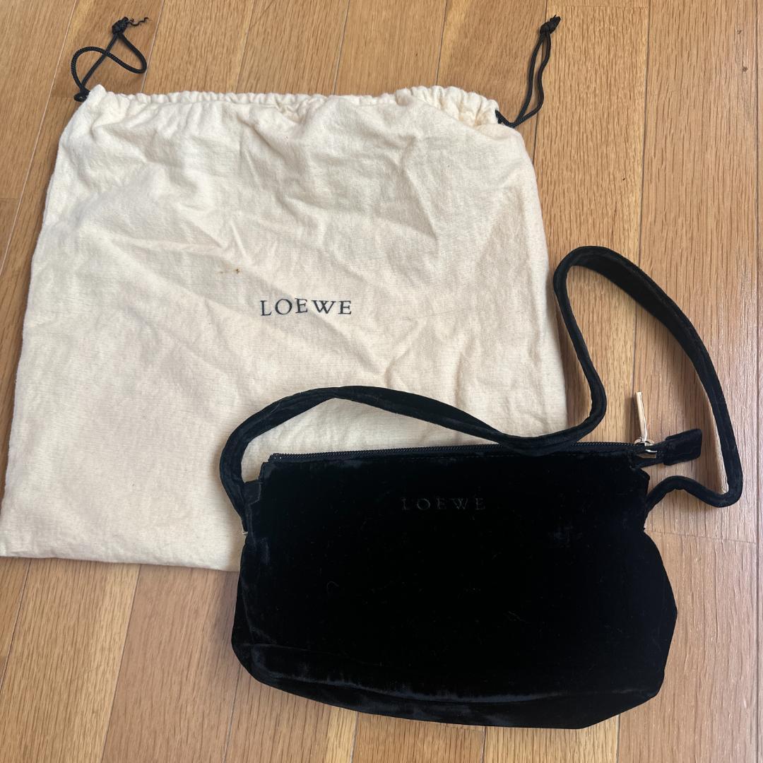 LOEWE　未使用　ベロア　ワンショルダーバッグ　黒