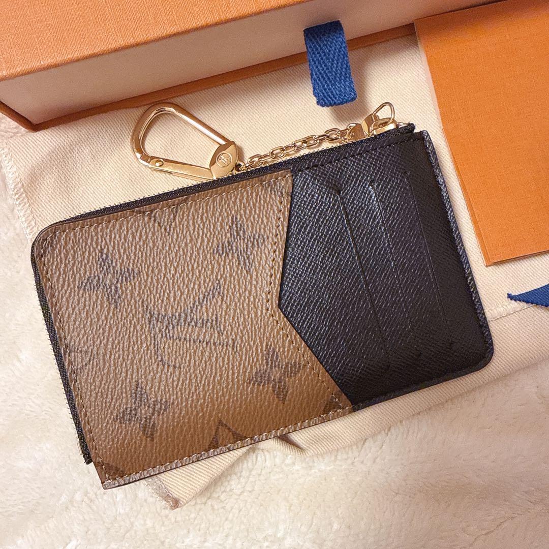 ポルト・カルト・レクトヴェルソ ケース M81303