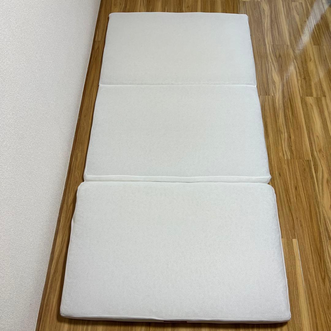 ブレインスリープ マットレス フロート　ホワイト　シングル