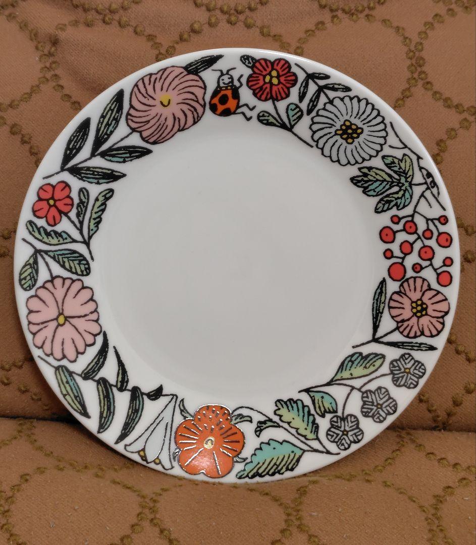 【新品未使用】鹿児島睦　ケーキプレート　箱付き　かごしままこと　てんとう虫