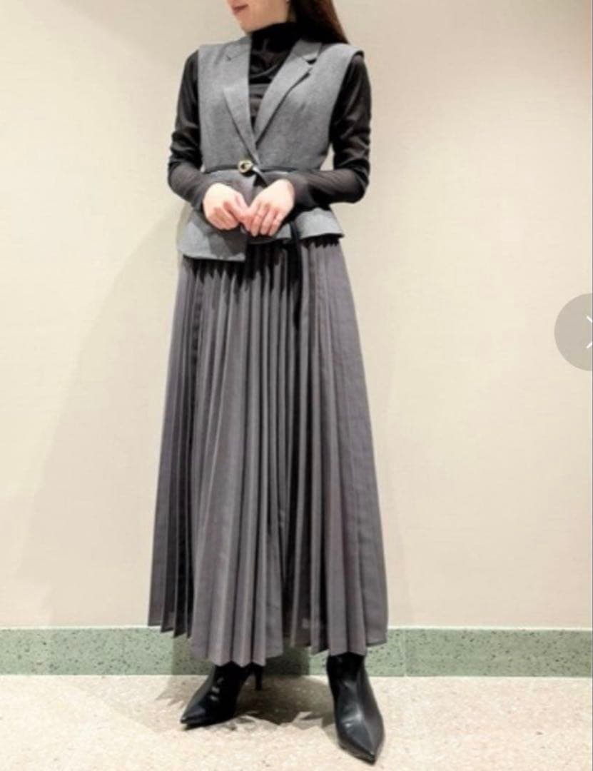 【新品未使用タグ付き】snidelスナイデル　ジレディティールジャンスカ