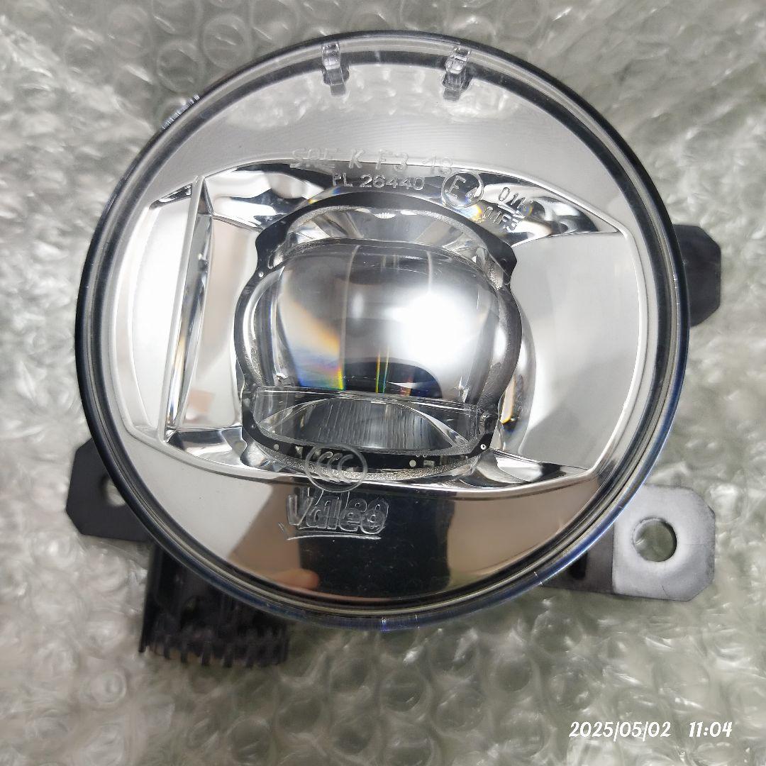 フォグランプ valeo SAE K F3 18 2個セット パーツ