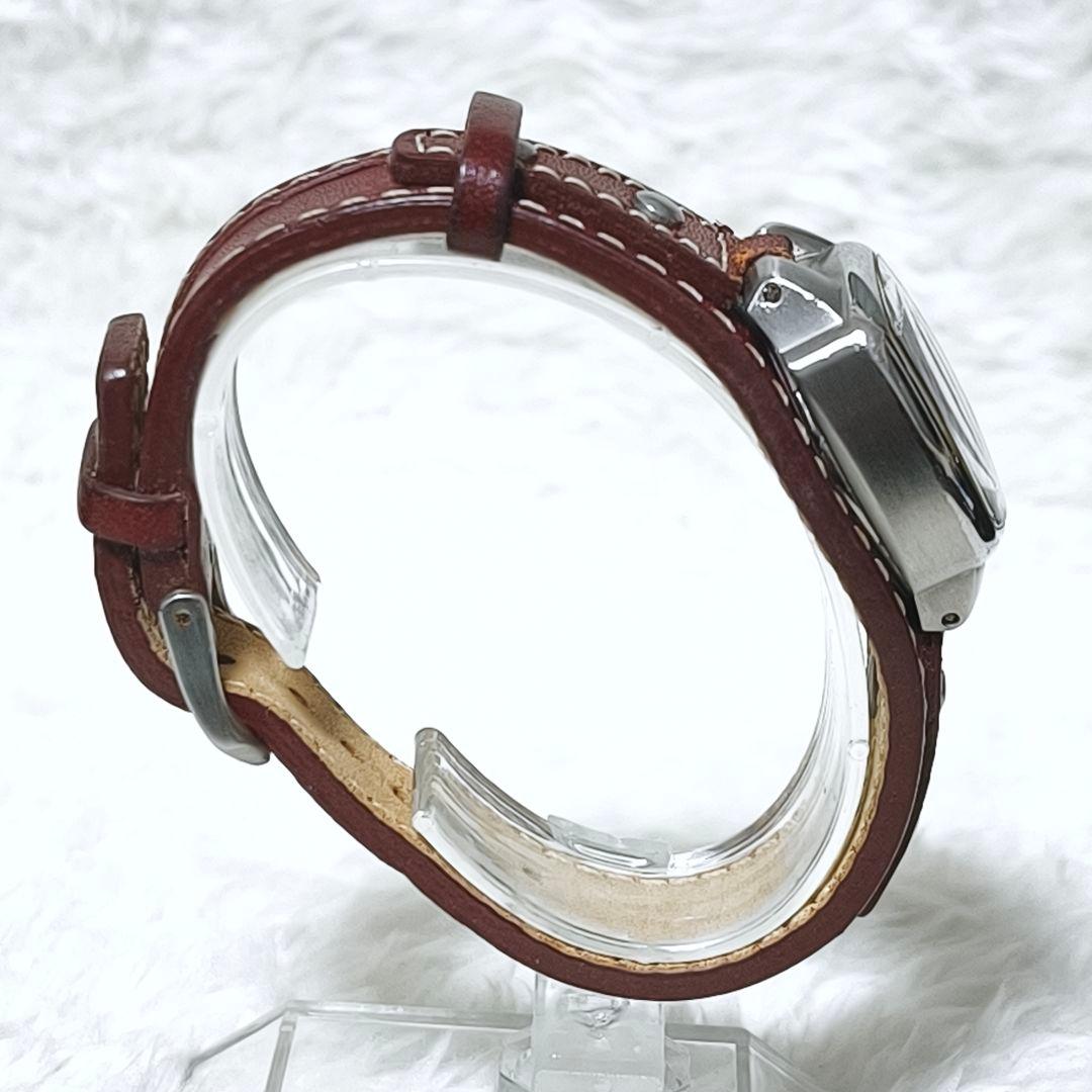 良品✨ FOSSIL BIG TIC フラワー 花 腕時計 レザー 稼働品 廃盤