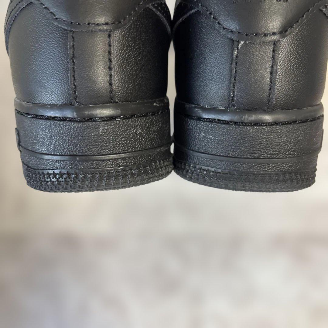 NIKE エアフォース1 スニーカー　オールブラック黒24.0㎝