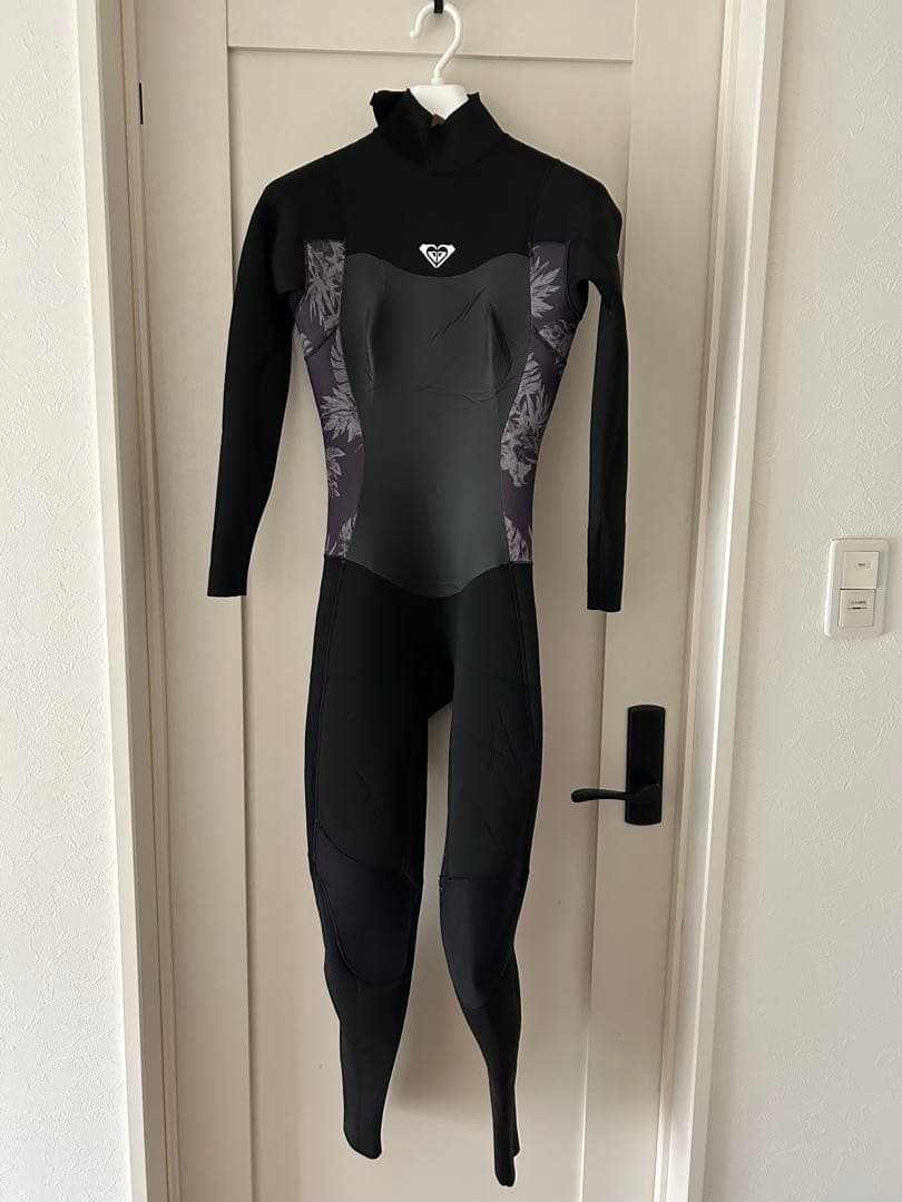 大幅値下げ!! ROXY ウェットスーツ　 M