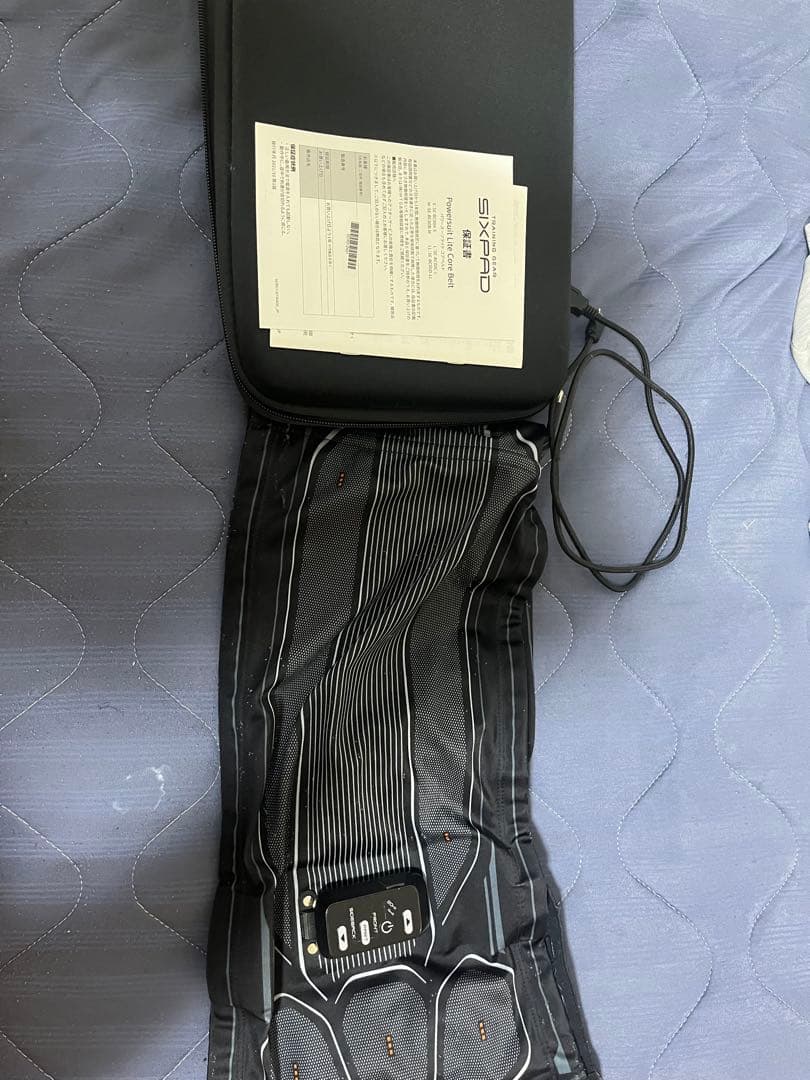 《保証付き☀️ほぼ未使用》 シックスパッド パワースーツ コアベルトSIXPAD