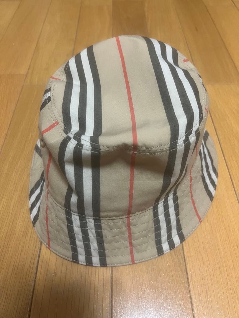 BURBERRY バケットハット ベージュ ストライプ
