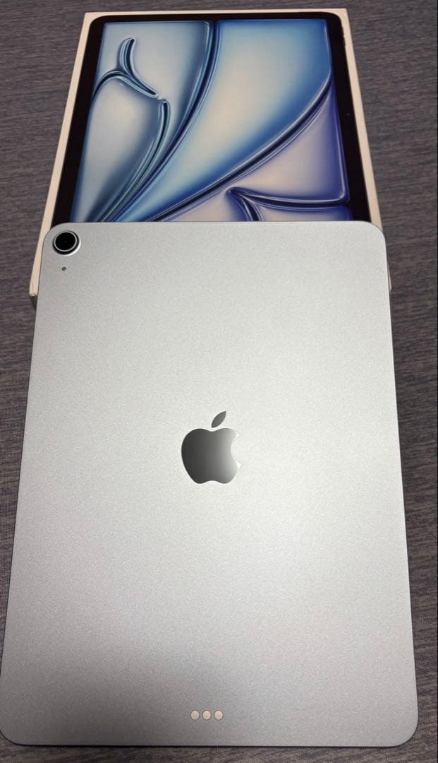 iPadAir 11インチ128GB ブルー　ほぼ新品！ ケースカバーフィルム付