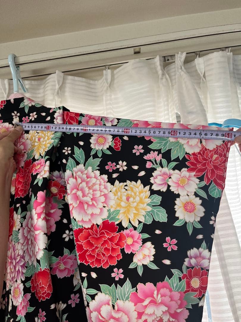 晴れ着‼️七五三用着物 黒とピンクの花柄