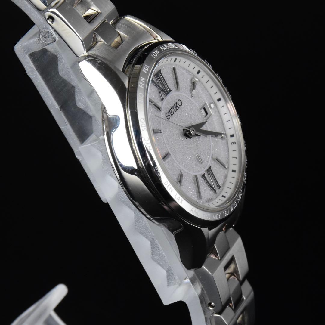 極美品 セイコーLk レディース腕時計1B35-0AY0 ラメ文字盤 白