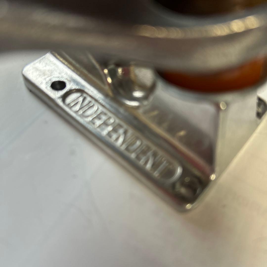美品 INDEPENDENT 139チタントラックFORGED TITANIUM